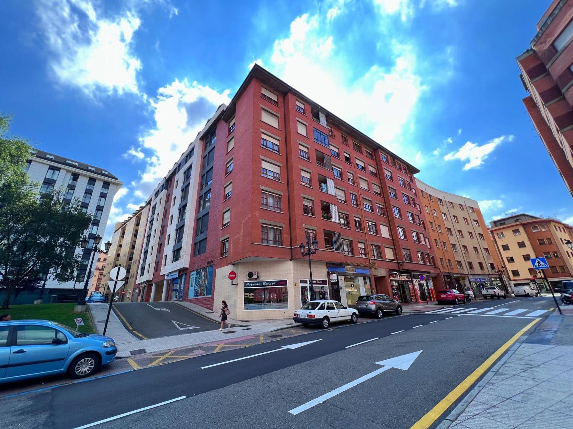 Apartamento Europa Centric Parking Gratis โอเบียโด ภายนอก รูปภาพ